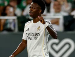 Vinicius Cetak 2 Gol, Real Madrid Tunda Pesta Juara Barcelona