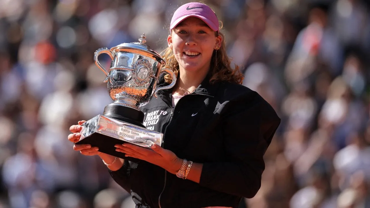 Juara Prancis Terbuka 2026 Tunggal Putri Mirra Andreeva Akhirnya Raih Gelar Grand Slam Pertama